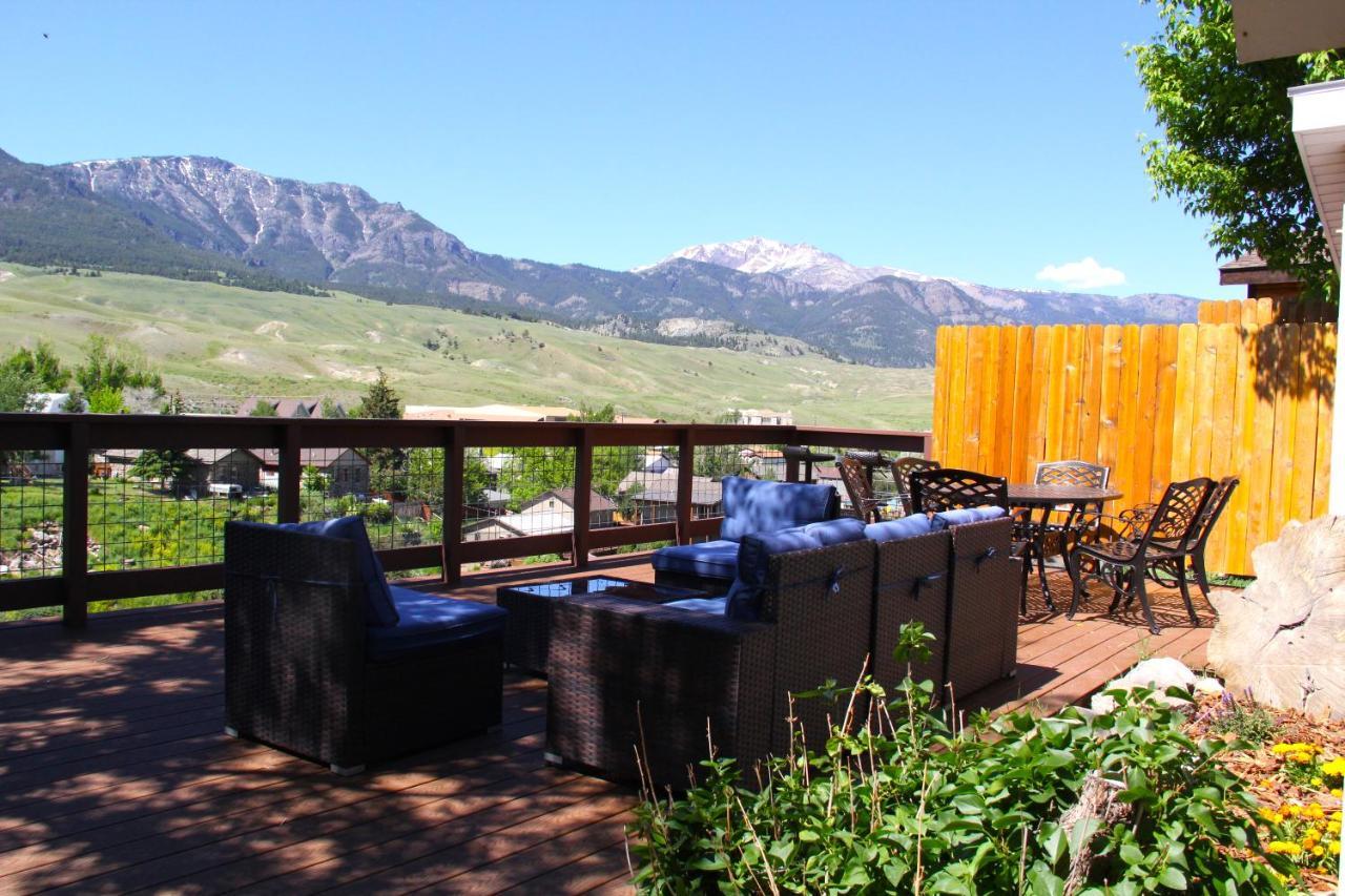 Yellowstone Treasure Guesthouses On The River Gardiner Exteriér fotografie