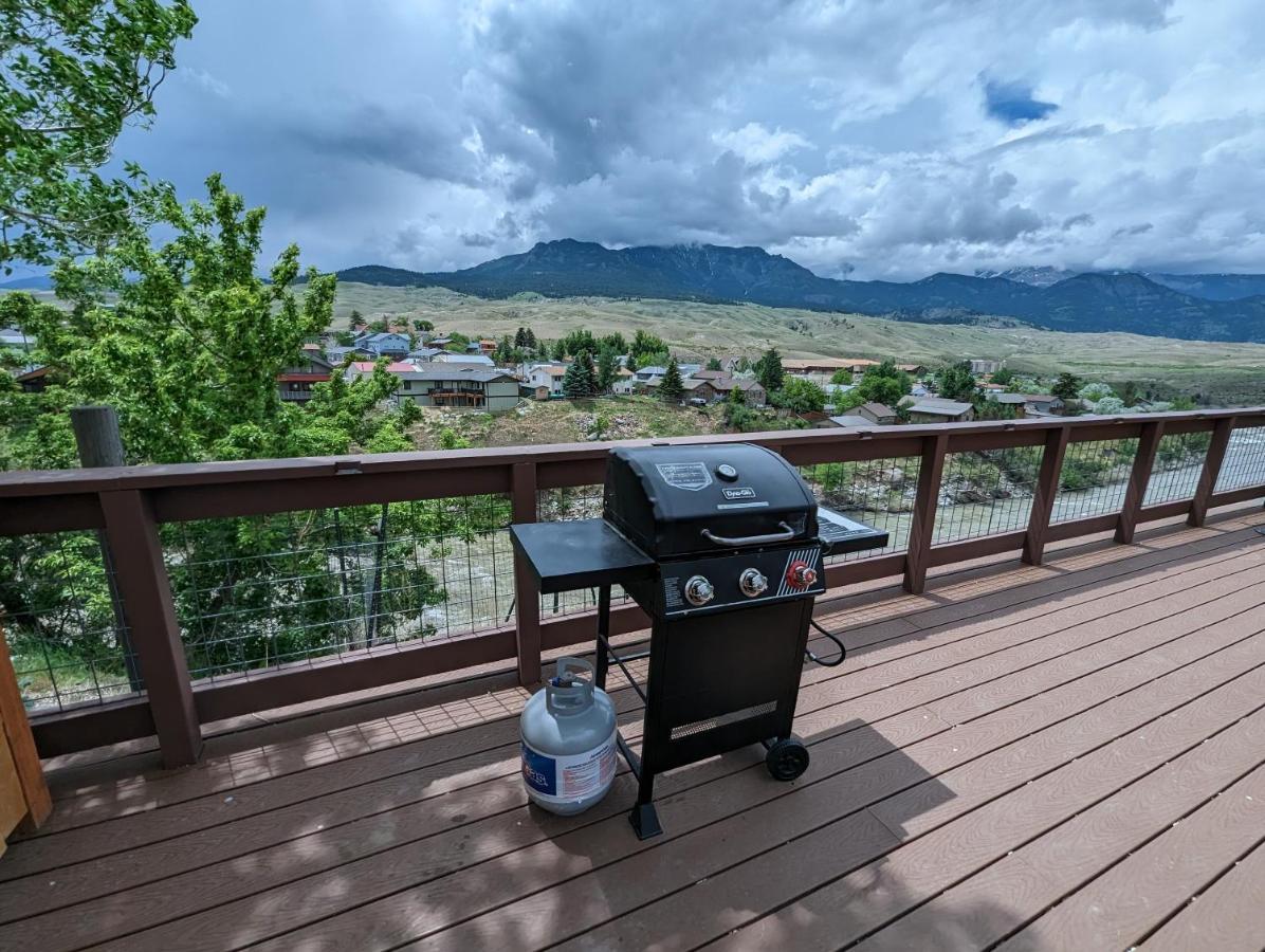 Yellowstone Treasure Guesthouses On The River Gardiner Exteriér fotografie