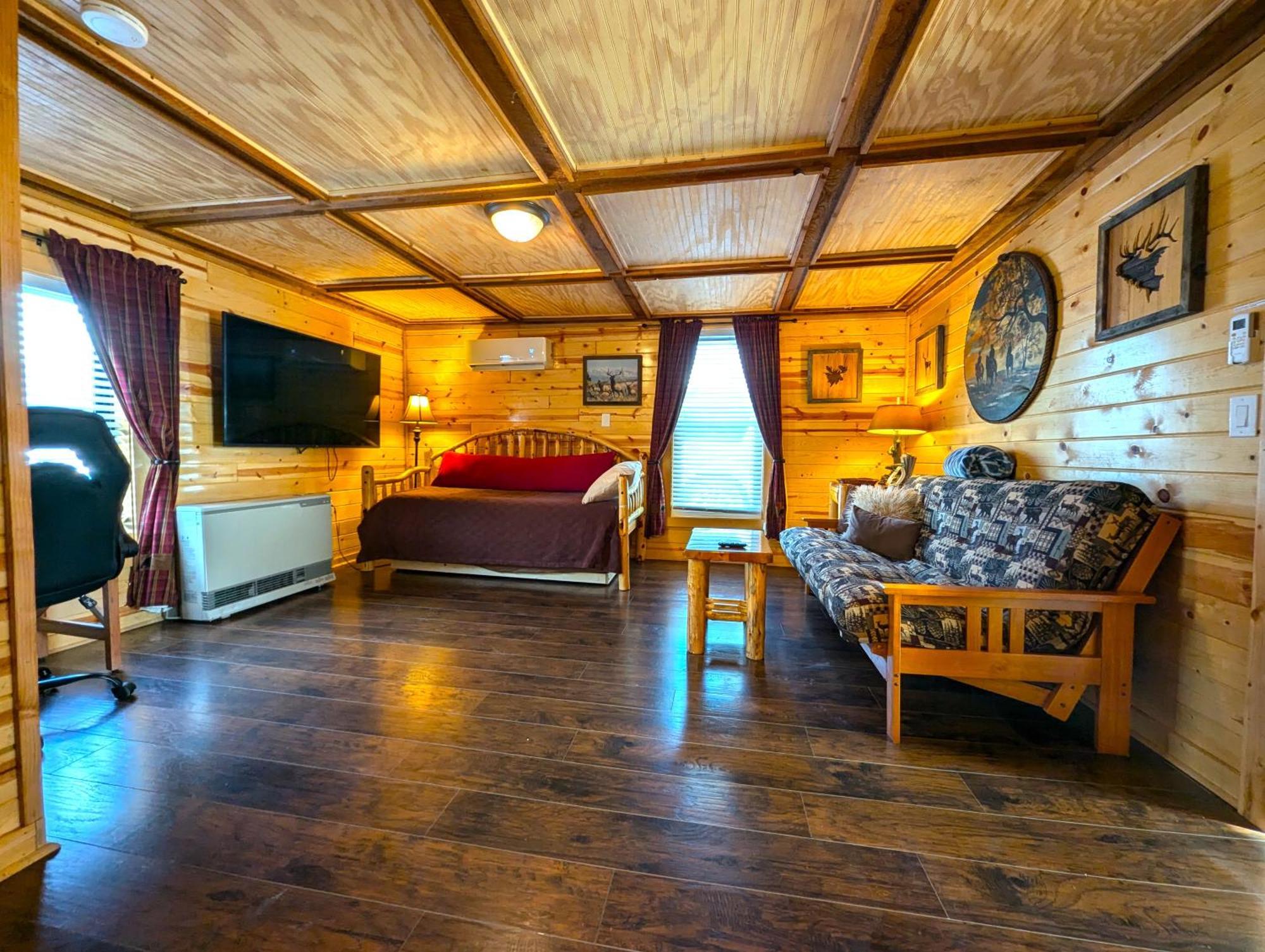 Yellowstone Treasure Guesthouses On The River Gardiner Exteriér fotografie