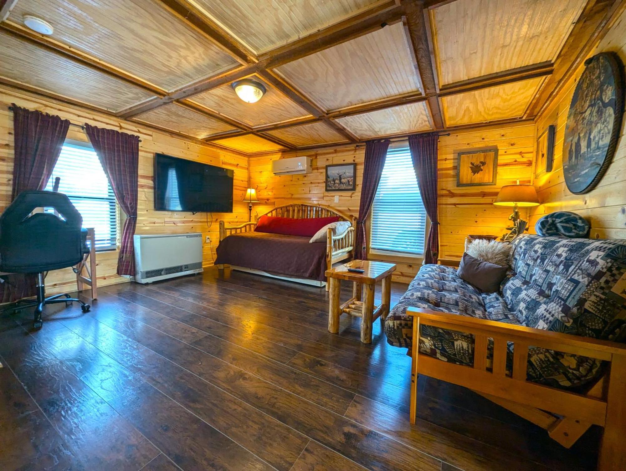 Yellowstone Treasure Guesthouses On The River Gardiner Exteriér fotografie