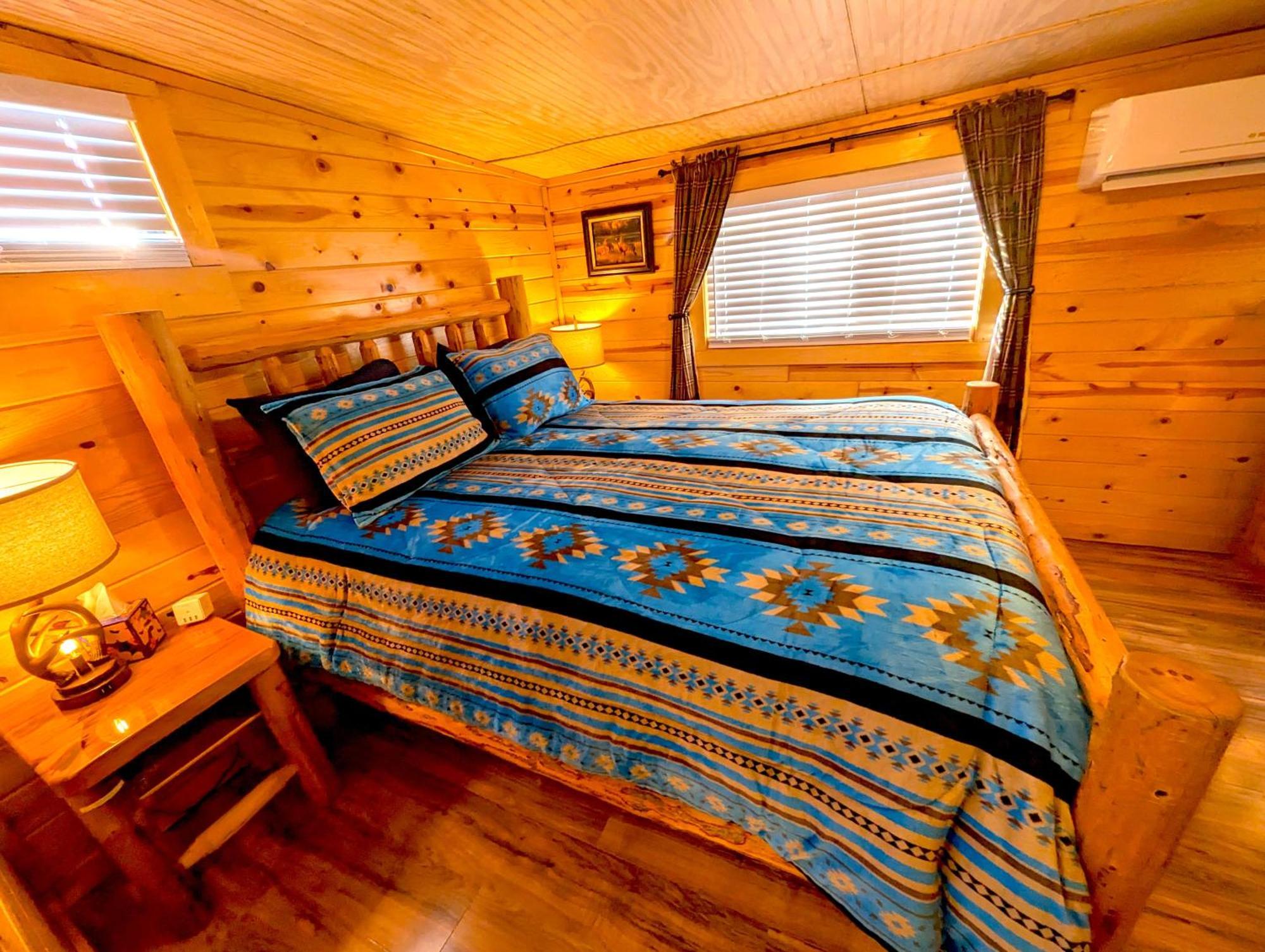 Yellowstone Treasure Guesthouses On The River Gardiner Exteriér fotografie