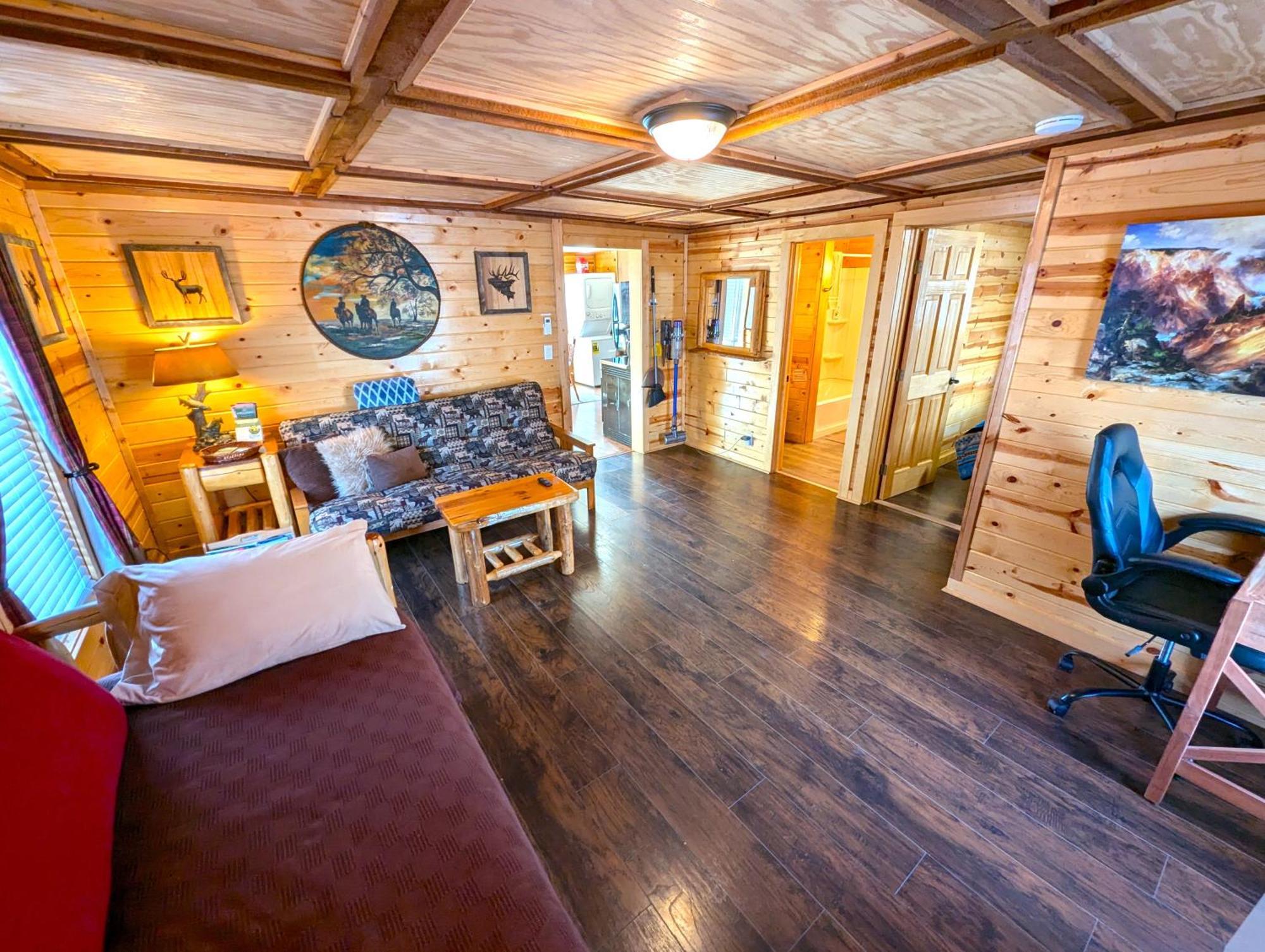 Yellowstone Treasure Guesthouses On The River Gardiner Exteriér fotografie
