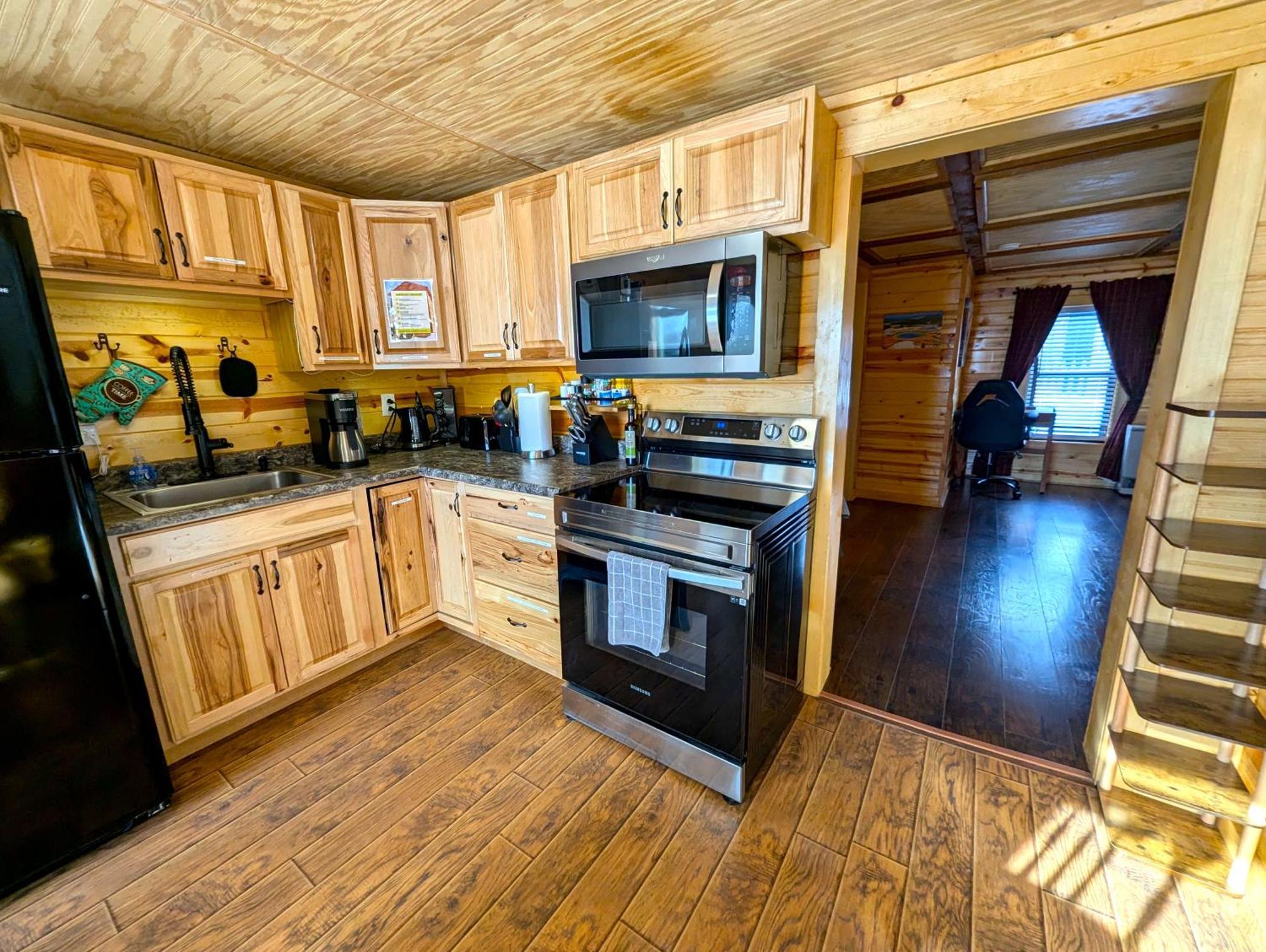 Yellowstone Treasure Guesthouses On The River Gardiner Exteriér fotografie