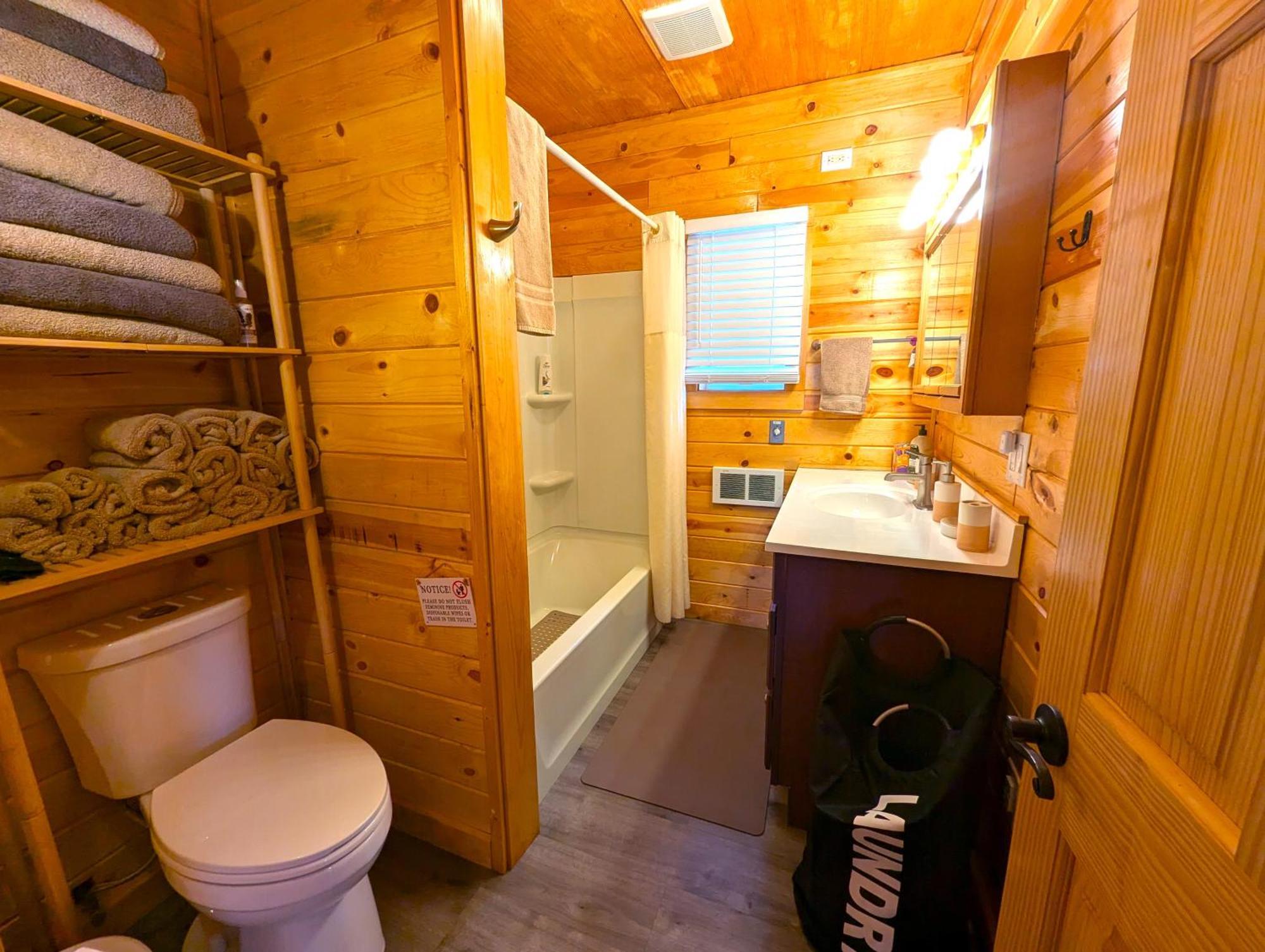 Yellowstone Treasure Guesthouses On The River Gardiner Exteriér fotografie